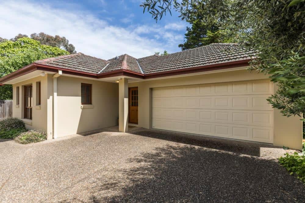 3 Bdrm 2 Bthrm House Close To Canberra Cbd & Anu Exterior foto
