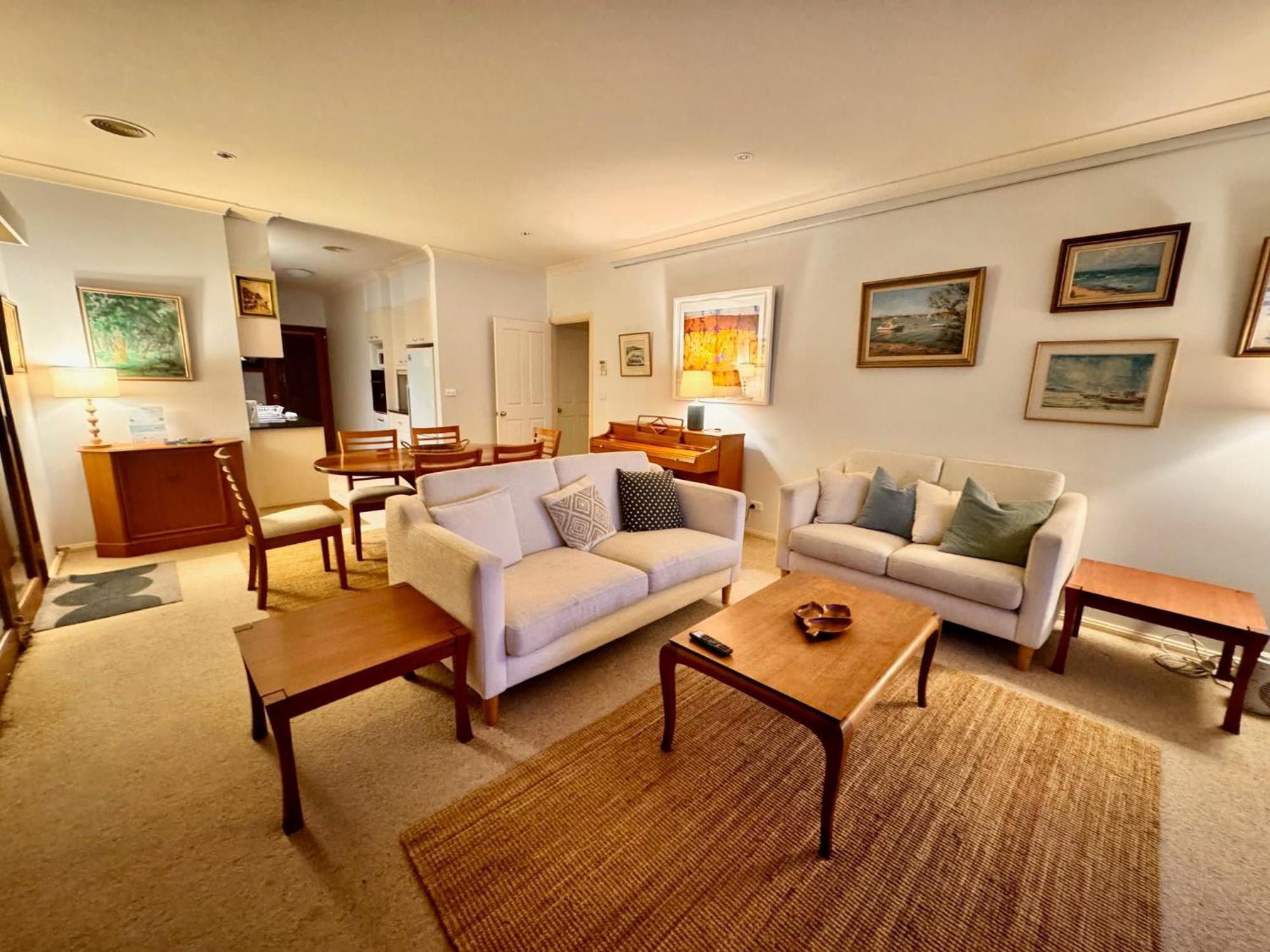 3 Bdrm 2 Bthrm House Close To Canberra Cbd & Anu Exterior foto